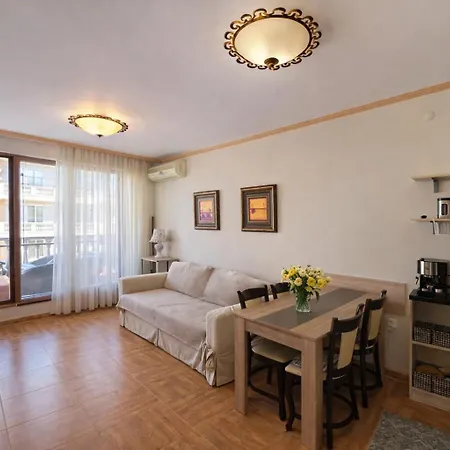 Royal Bay-i Seaview Sveti Vlas